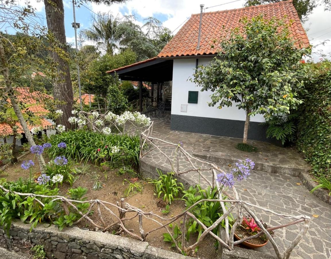 Casas De Campo Do Pomar B&B - Self Check-In サンタナ エクステリア 写真